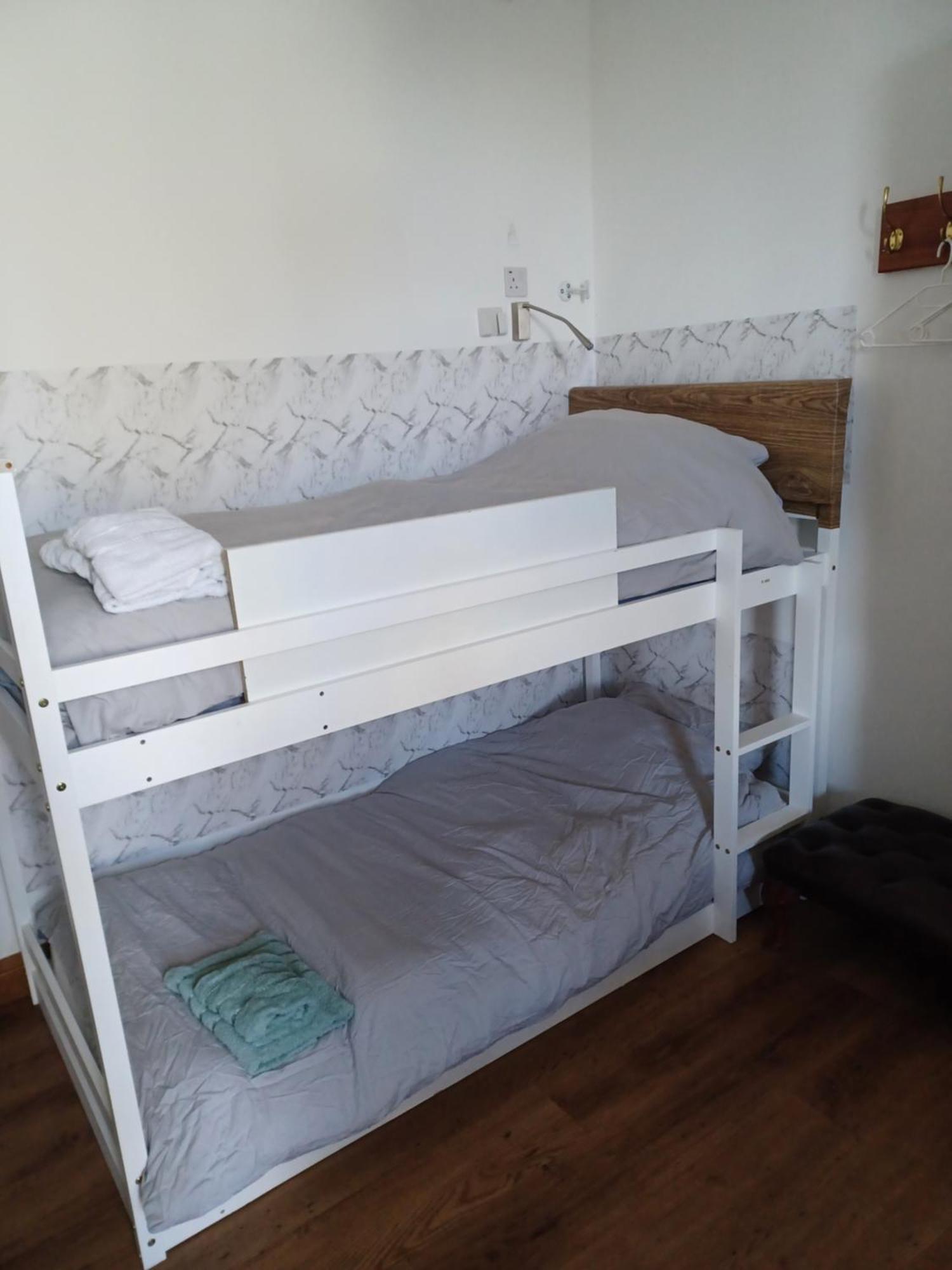 Voyage Hostel - Ensuite Family Rooms With Shared Kitchen Дуглас Экстерьер фото